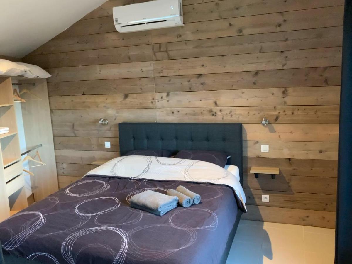 Chambre D'Hotes Naturiste Le Jardin Des Hirondelles Blanzaguet-Saint-Cybard Buitenkant foto
